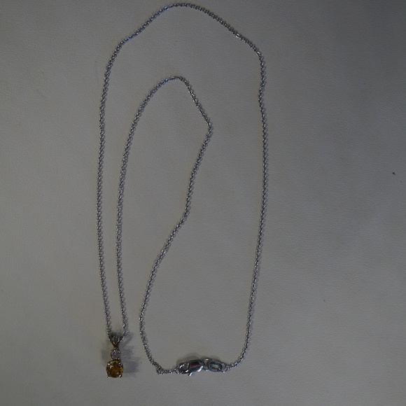 14KW Gold Genuine Citrine & Dia. Pendant W/Chain - Picture 4 of 7